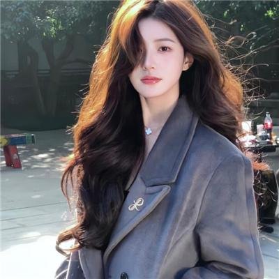 好女三头瞒